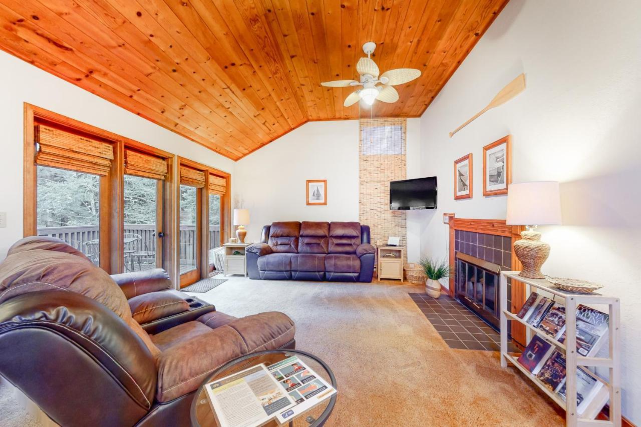 Arcata Townhouse Villa ภายนอก รูปภาพ