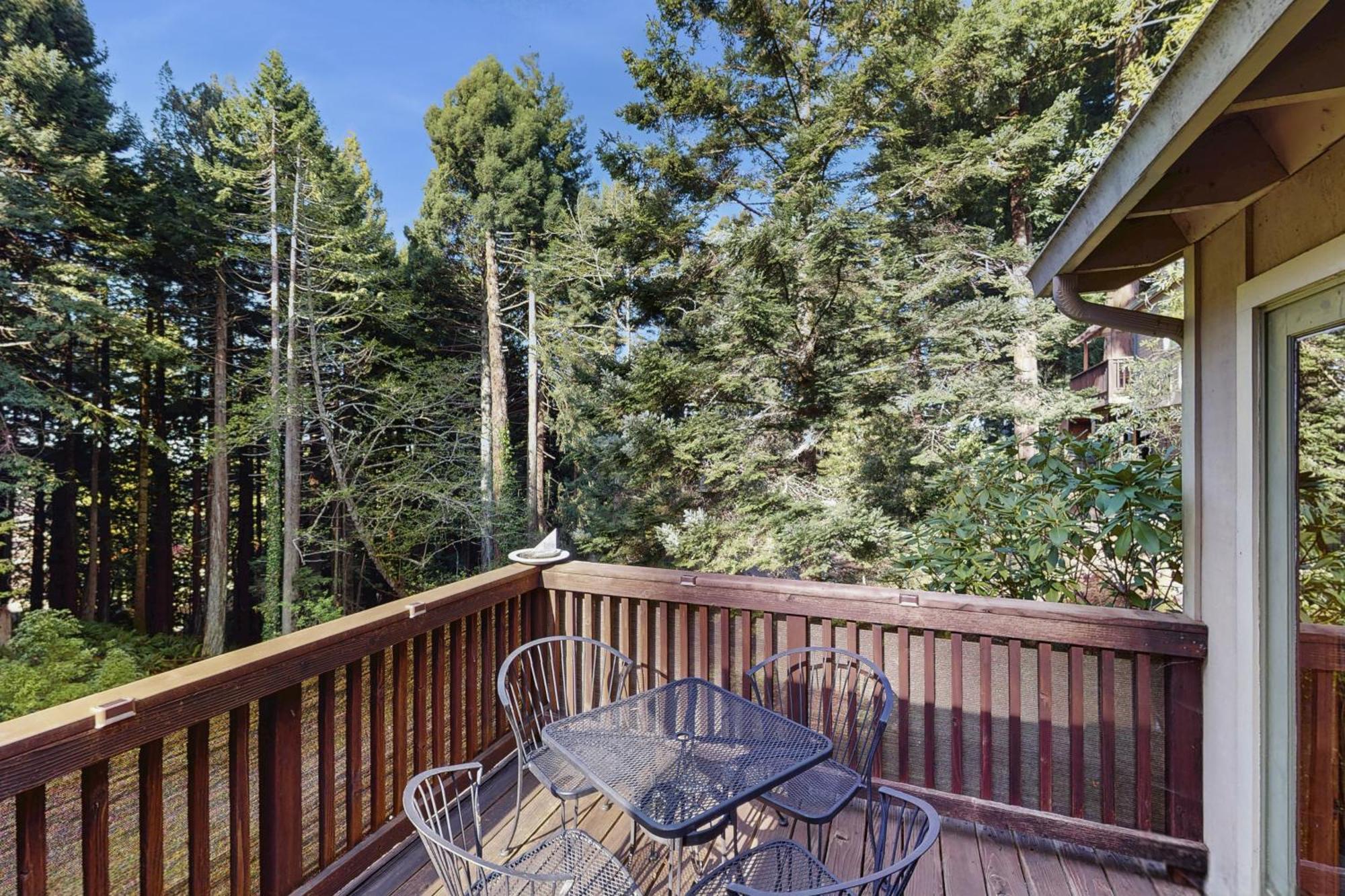 Arcata Townhouse Villa ภายนอก รูปภาพ